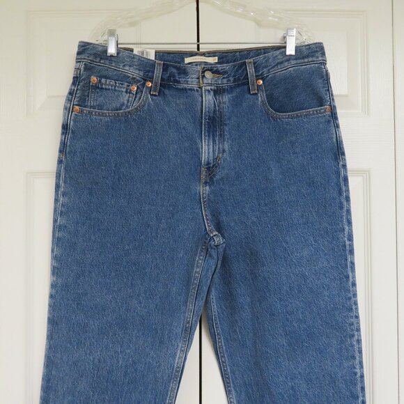 Brand New!  Levi's Loose Straight Jeans Size 31 - Picture 2 of 6